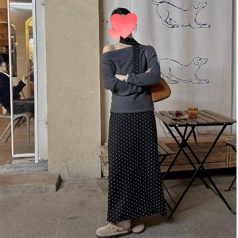 Girls Gray Polka Dot One-Shoulder Suit Dress: Early Autumn 2025 High-End Korean Style Two-Piece Set S size (suggested 75-90 jin)
Girls Gray Polka Dot One-Shoulder Suit Dress: Early Autumn 2025 High-End Korean Style Two-Piece Set S size (suggested 75-90 jin)