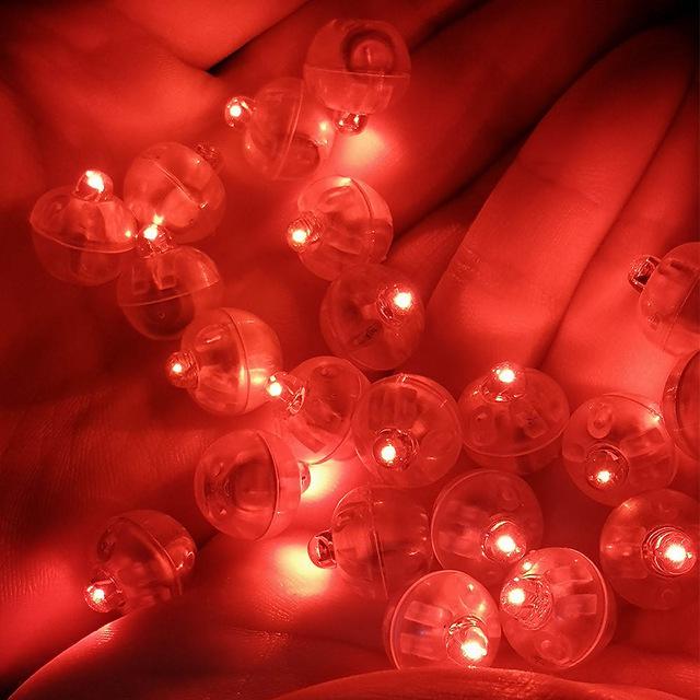 Mini Seven-Color Glowing Light Ball Keychain Hairpin Flashing Decoration
Mini Seven-Color Glowing Light Ball Keychain Hairpin Flashing Decoration