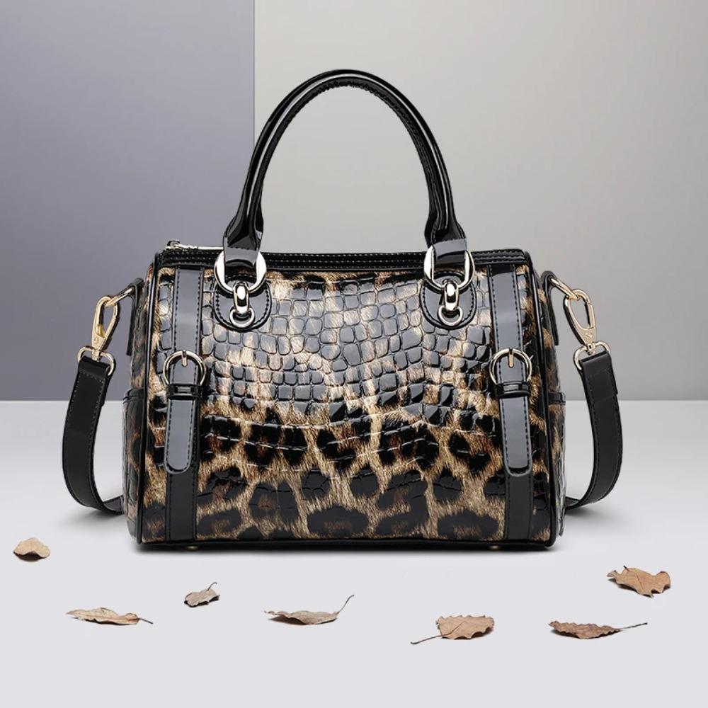 Genuine Leather Women s Bag 2025 New Fashion Elegant Middle-Aged Mom Handbag Women s Large Capacity Shoulder Messenger Bags
Genuine Leather Women s Bag 2025 New Fashion Elegant Middle-Aged Mom Handbag Women s Large Capacity Shoulder Messenger Bags