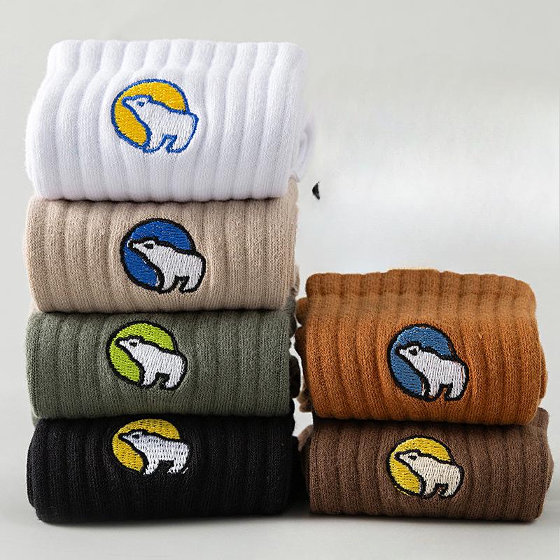 5 Pairs of Men s Autumn Cotton Sports Thick Embroidered Sweat Absorbing Deodorizing Mid Tube Socks 5 Pairs зелений
5 Pairs of Men s Autumn Cotton Sports Thick Embroidered Sweat Absorbing Deodorizing Mid Tube Socks 5 Pairs зелений