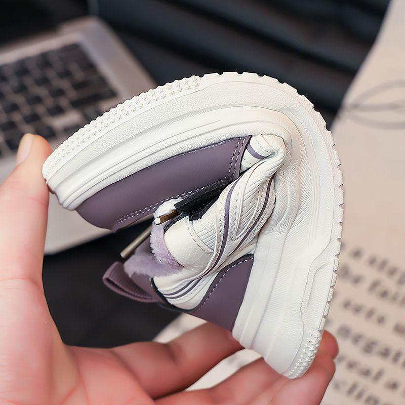 Kids Waterproof Leather Sneakers: Cotton/Fleece Lined, Soft-Soled, Casual Style for Medium & Large Boys & Girls. Trendy Winter Footwear. Default option
Kids Waterproof Leather Sneakers: Cotton/Fleece Lined, Soft-Soled, Casual Style for Medium & Large Boys & Girls. Trendy Winter Footwear. Default option