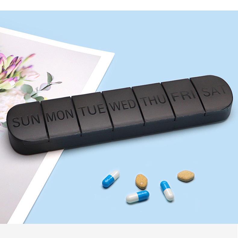 Compact 7-Grid Pill Storage Case, Sealed Long Strip Design, Large Capacity. 22*5.2*2.3
Compact 7-Grid Pill Storage Case, Sealed Long Strip Design, Large Capacity. 22*5.2*2.3