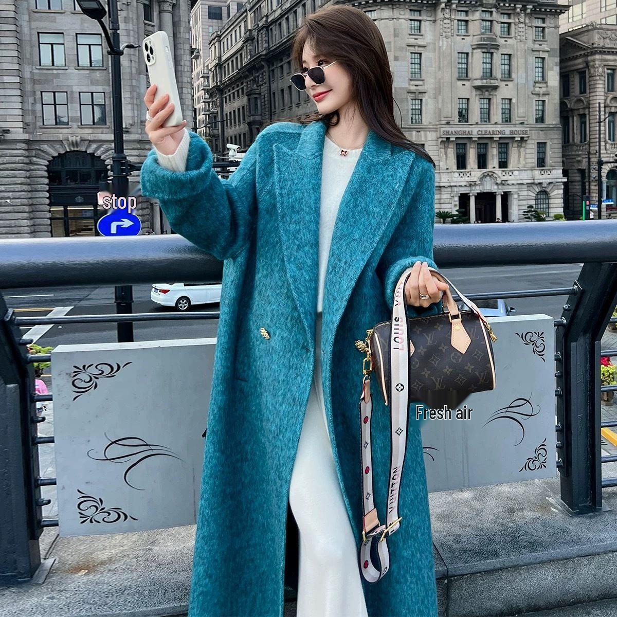 Women s Blue Wool Coat - Double-Sided, Mid-Length, Hepburn Style, Autumn/Winter 2025 Arrival S (45-62.5 kg) капри/синий
Women s Blue Wool Coat - Double-Sided, Mid-Length, Hepburn Style, Autumn/Winter 2025 Arrival S (45-62.5 kg) капри/синий