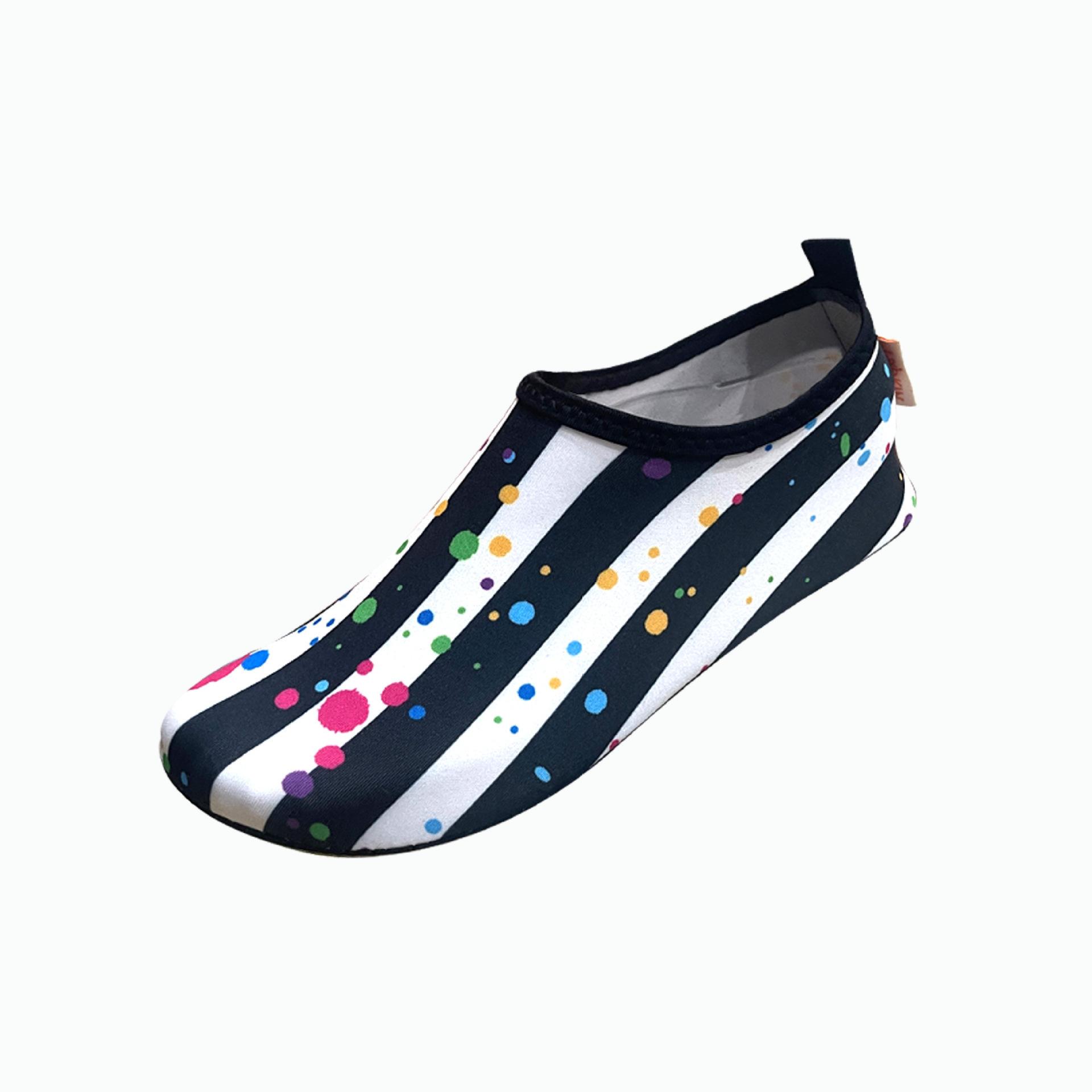 Men s and women s back river beach shoes source factory non-slip diving shoes Men s and women s back river wading outdoor snorkeling yoga 46/47(29.0cm)
Men s and women s back river beach shoes source factory non-slip diving shoes Men s and women s back river wading outdoor snorkeling yoga 46/47(29.0cm)