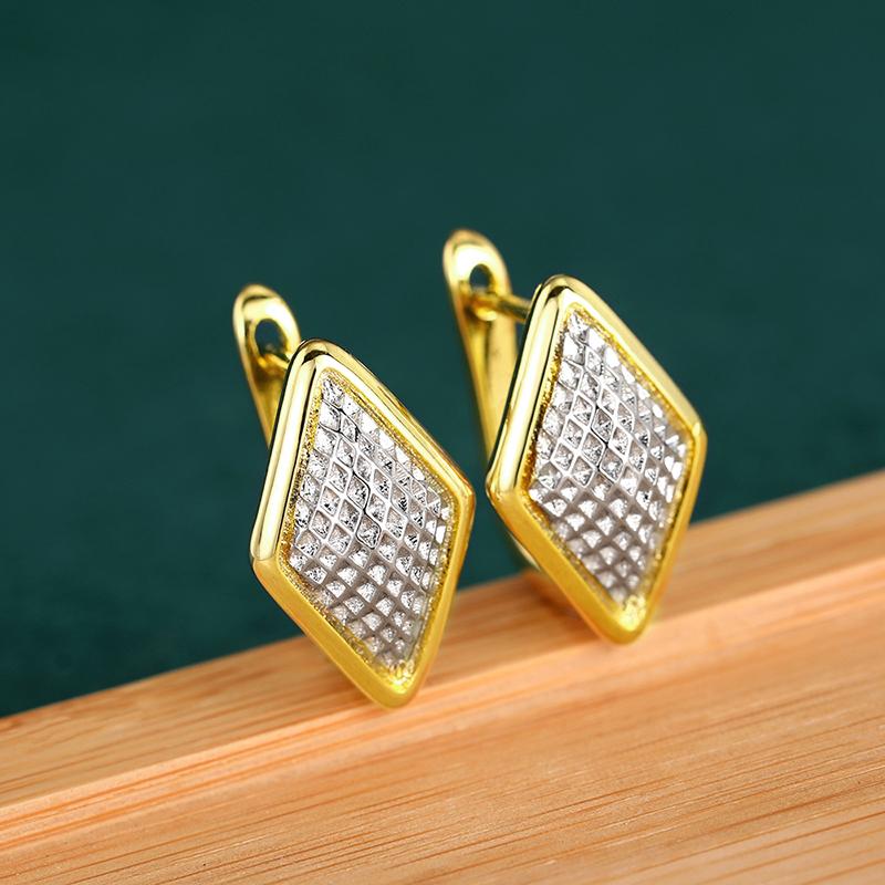 Huitan Fashionable Two Tone Rhombus Shaped Hoop Earrings for Women Modern Statement Earrings Daily Wear Office Lady Zircon
Huitan Fashionable Two Tone Rhombus Shaped Hoop Earrings for Women Modern Statement Earrings Daily Wear Office Lady Zircon