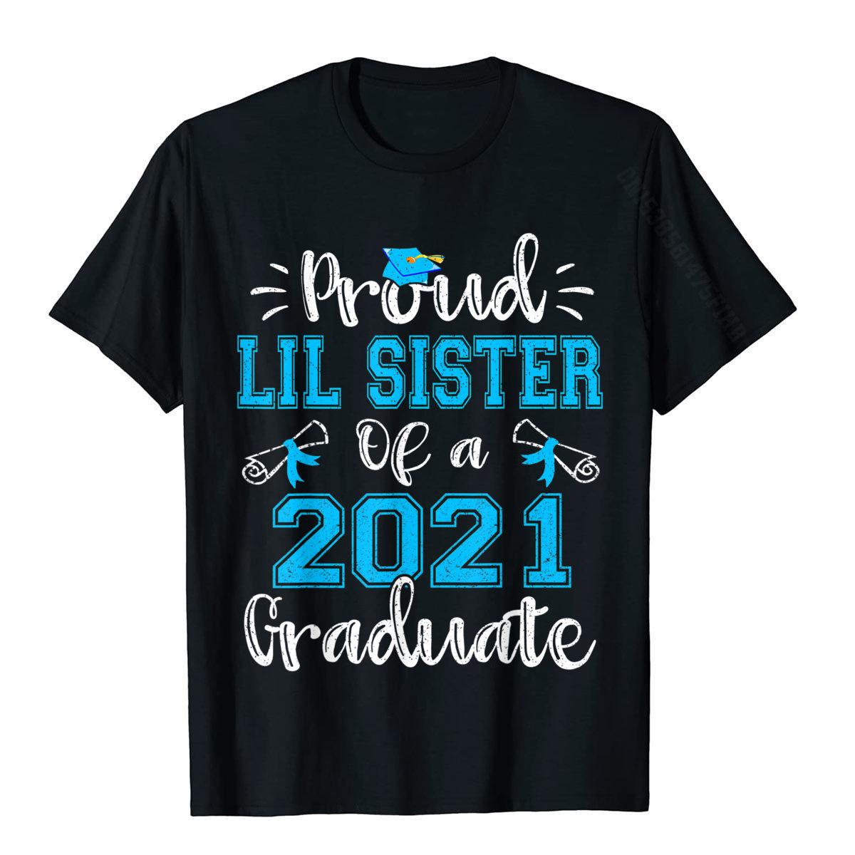 Proud Lil Sister Of A 2023 Graduate Funny Class Of 21 T-Shirt Cotton Mens Tshirts Simple Style Tops Tees Special Design 3XL чорний
Proud Lil Sister Of A 2023 Graduate Funny Class Of 21 T-Shirt Cotton Mens Tshirts Simple Style Tops Tees Special Design 3XL чорний