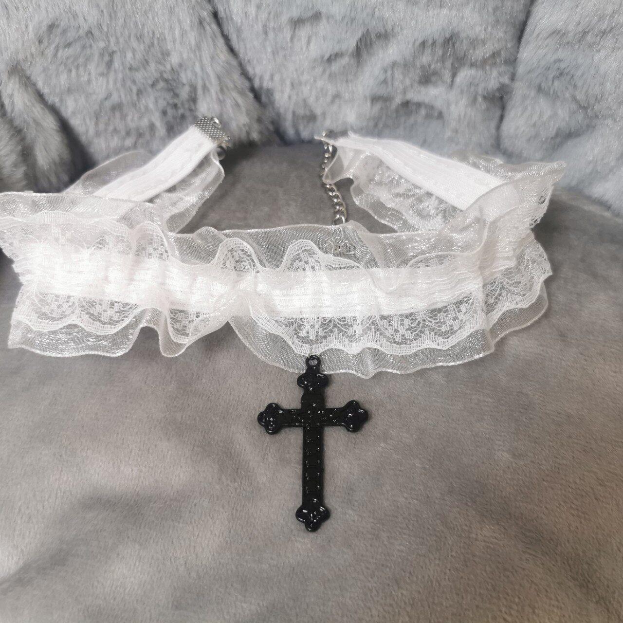 Goth Floral Lace Choker Necklace for Women - Punk Ruffle with Cross Pendant, Elastic, Cute for Tea Party Prom белый
Goth Floral Lace Choker Necklace for Women - Punk Ruffle with Cross Pendant, Elastic, Cute for Tea Party Prom белый