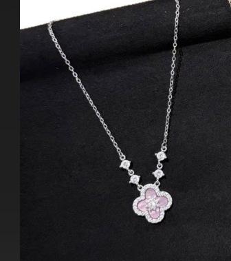 Pink Shell Necklace, Four Leaf Clover Pendant , Gold Plated Layering Chain , Dainty Aesthetic Jewelry , Women s Fashion Gift
Pink Shell Necklace, Four Leaf Clover Pendant , Gold Plated Layering Chain , Dainty Aesthetic Jewelry , Women s Fashion Gift
