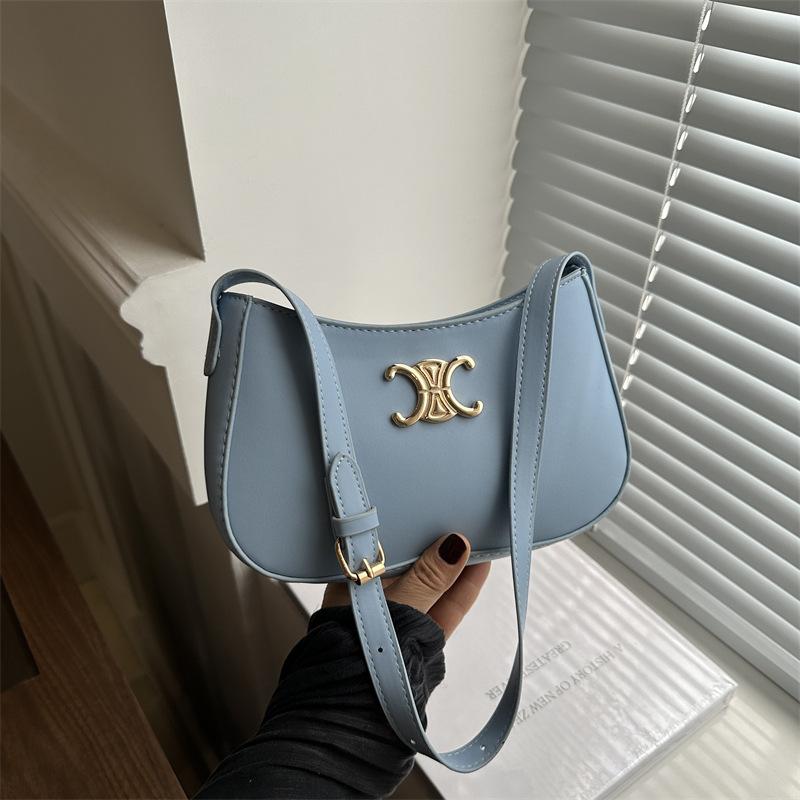 Текстура модная женская сумка подмышку 2024 новый темперамент простая сумка через плечо иностранный стиль портативная сумка-мессенджер чёрный 
Текстура модная женская сумка подмышку 2024 новый темперамент простая сумка через плечо иностранный стиль портативная сумка-мессенджер чёрный