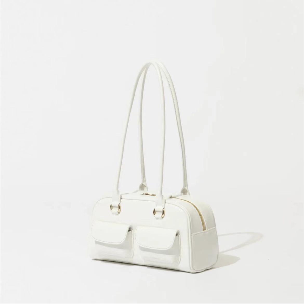 Niche Underarm Bag New Large Capacity Retro Simple Commuter Tote Bag Fashion Versatile Shoulder Bag
Niche Underarm Bag New Large Capacity Retro Simple Commuter Tote Bag Fashion Versatile Shoulder Bag