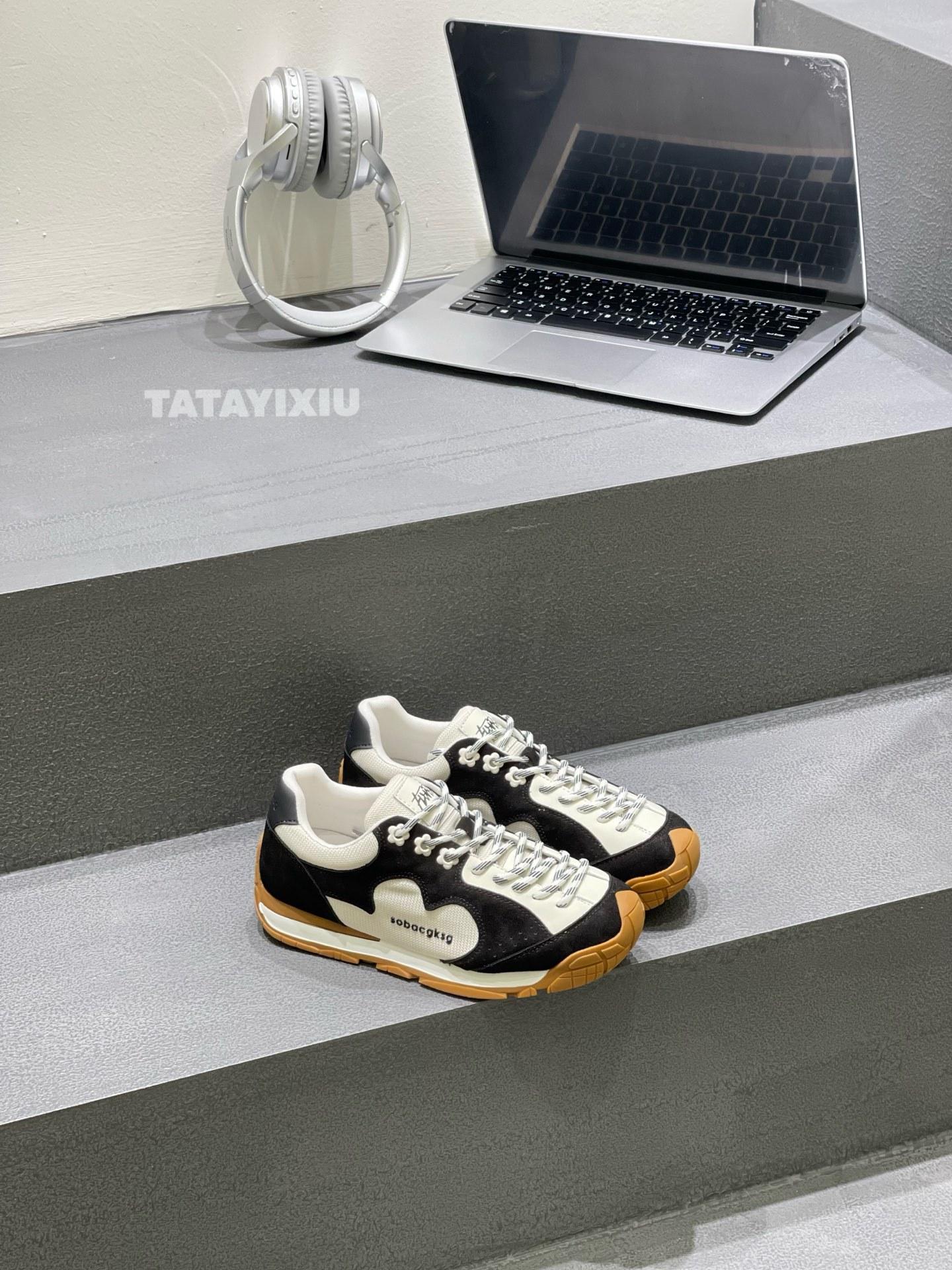 Retro thick-soled Forrest Gump training shoes women s 2025 new breathable leisure sports small flower stray shoes soft-soled running shoes 35
Retro thick-soled Forrest Gump training shoes women s 2025 new breathable leisure sports small flower stray shoes soft-soled running shoes 35