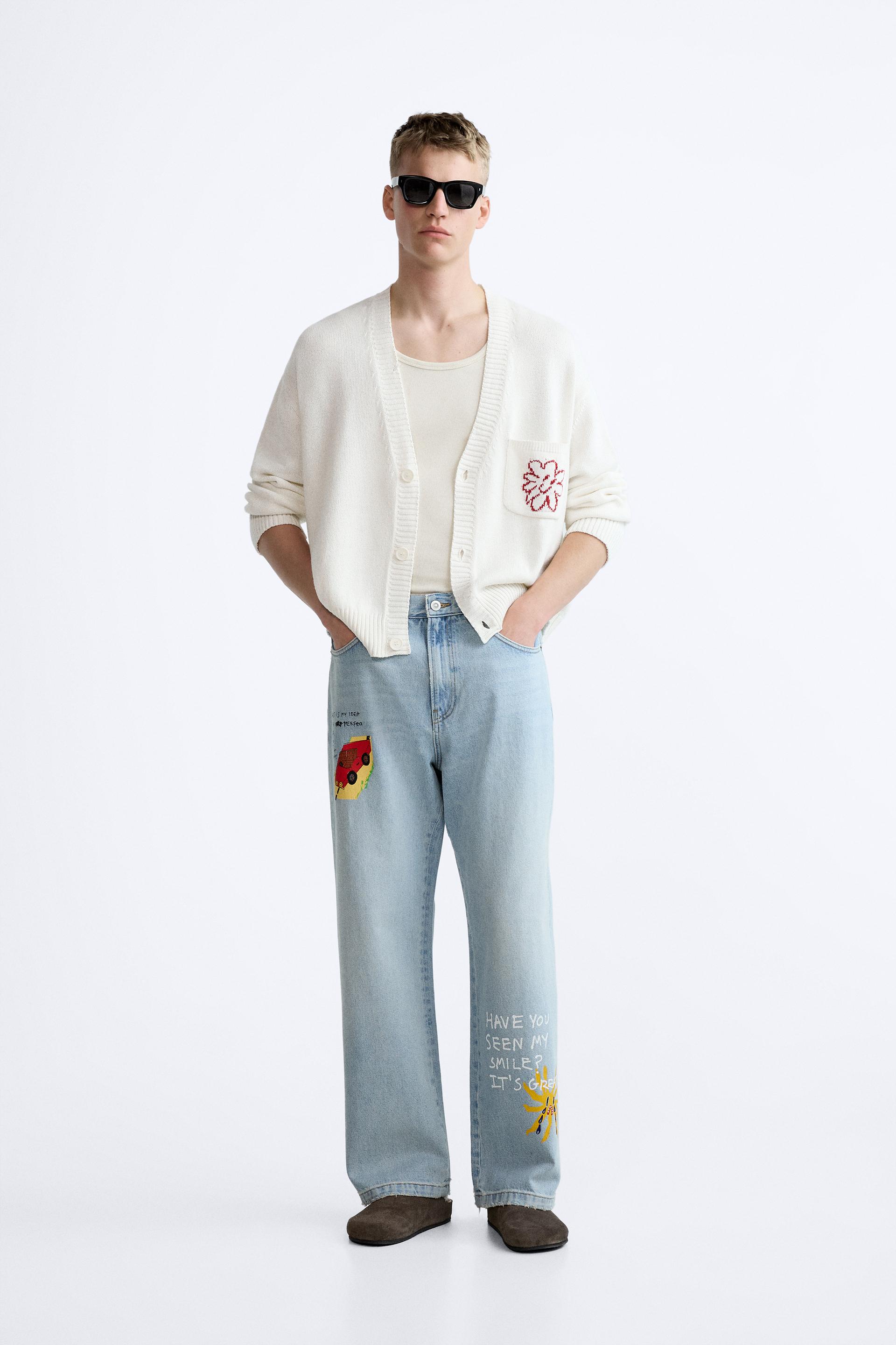 УКОРОЧЕННАЯ ДЖИНСОВАЯ КУРТКА x RHUIGI – ОГРАНИЧЕННЫЙ ВЫПУСК
УКОРОЧЕННАЯ ДЖИНСОВАЯ КУРТКА x RHUIGI – ОГРАНИЧЕННЫЙ ВЫПУСК