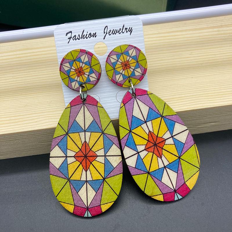 Bohemian Water Drop Printed Wooden Earrings for Women Vintage Artistic Colorful Pattern Dangle Earring Female Jewelry
Bohemian Water Drop Printed Wooden Earrings for Women Vintage Artistic Colorful Pattern Dangle Earring Female Jewelry