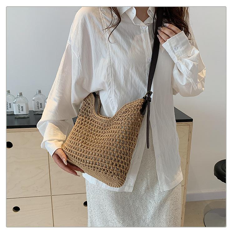 Fashion woven bag women s 2025 new spring shoulder bag large capacity tote bag beach vacation bag
Fashion woven bag women s 2025 new spring shoulder bag large capacity tote bag beach vacation bag