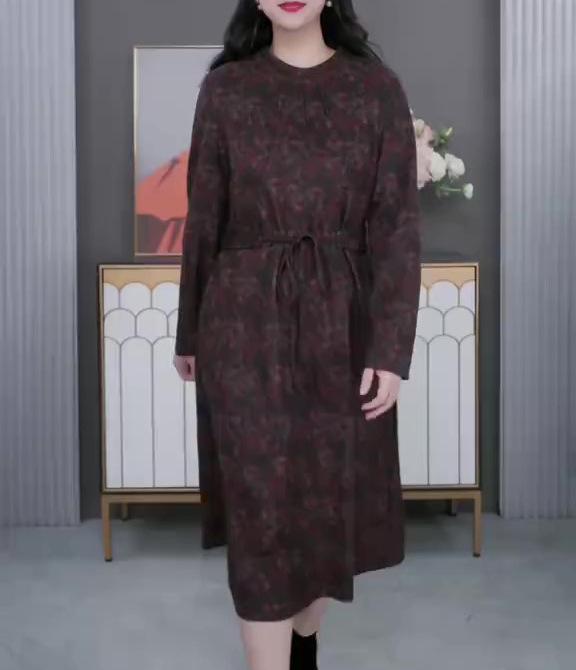 Весеннее цветочное платье прямого кроя с поясом большого размера для женщин XL (120-140 jin) коричневый
Весеннее цветочное платье прямого кроя с поясом большого размера для женщин XL (120-140 jin) коричневый