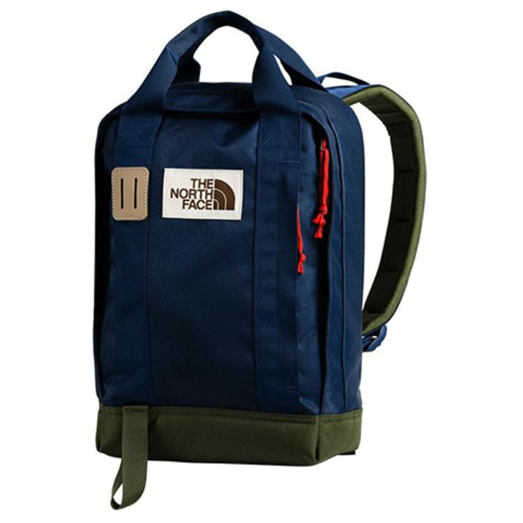 The North Face 14.5L Sports Casual Large Capacity Outdoor Backpack Unisex Backpack Blue-Green NF0A3KYY-TP5 Blue Green
The North Face 14.5L Sports Casual Large Capacity Outdoor Backpack Unisex Backpack Blue-Green NF0A3KYY-TP5 Blue Green