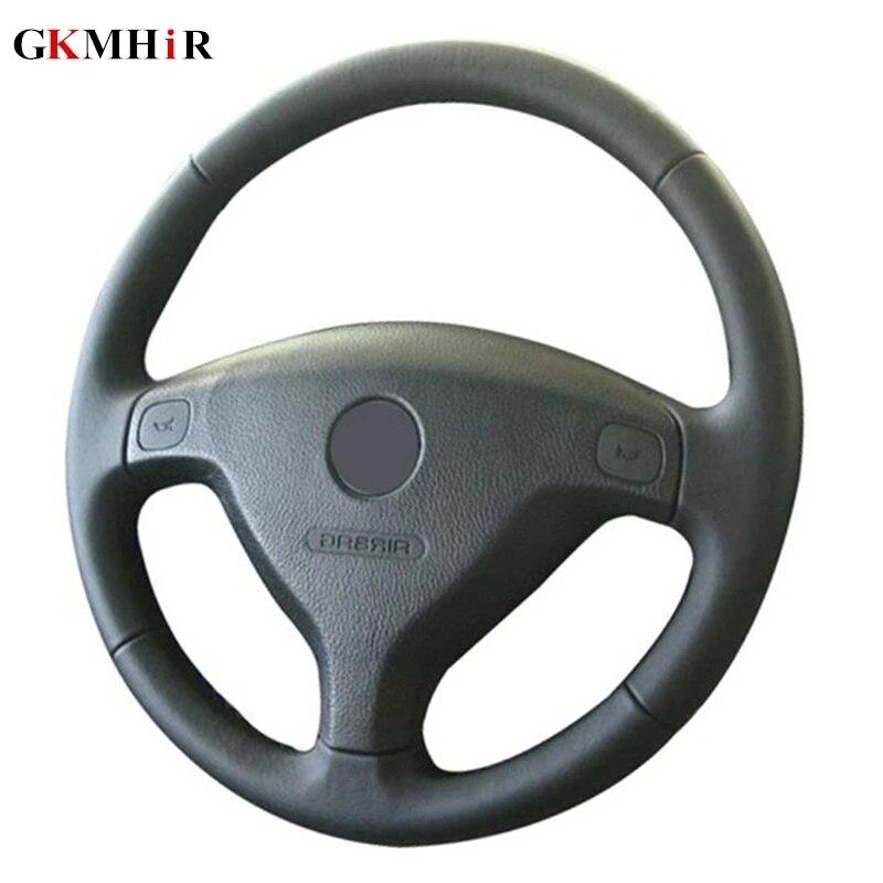 Черный чехол на руль автомобиля из искусственной кожи для Opel Zafira A 1999-2005 Buick Sail Opel Astra GH 1998-2007, чехол на колесо
Черный чехол на руль автомобиля из искусственной кожи для Opel Zafira A 1999-2005 Buick Sail Opel Astra GH 1998-2007, чехол на колесо