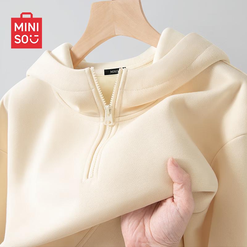 MINISO Men s Fleece-Lined Half-Zip Hooded Sweatshirt L
MINISO Men s Fleece-Lined Half-Zip Hooded Sweatshirt L