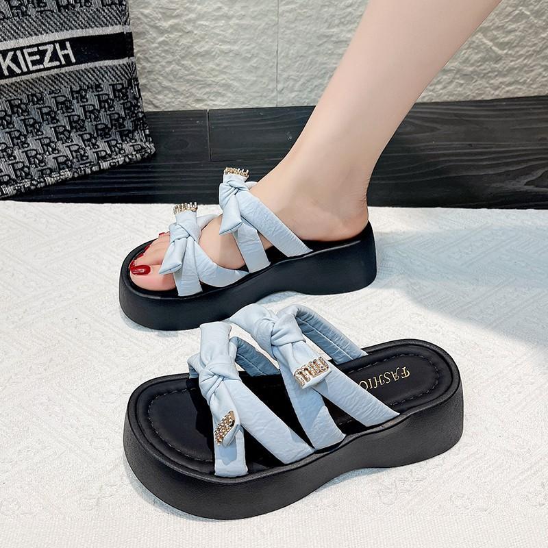 Stylish thick-soled heightening bow slippers women s outer wear summer new comfortable casual beach slippers 35
Stylish thick-soled heightening bow slippers women s outer wear summer new comfortable casual beach slippers 35