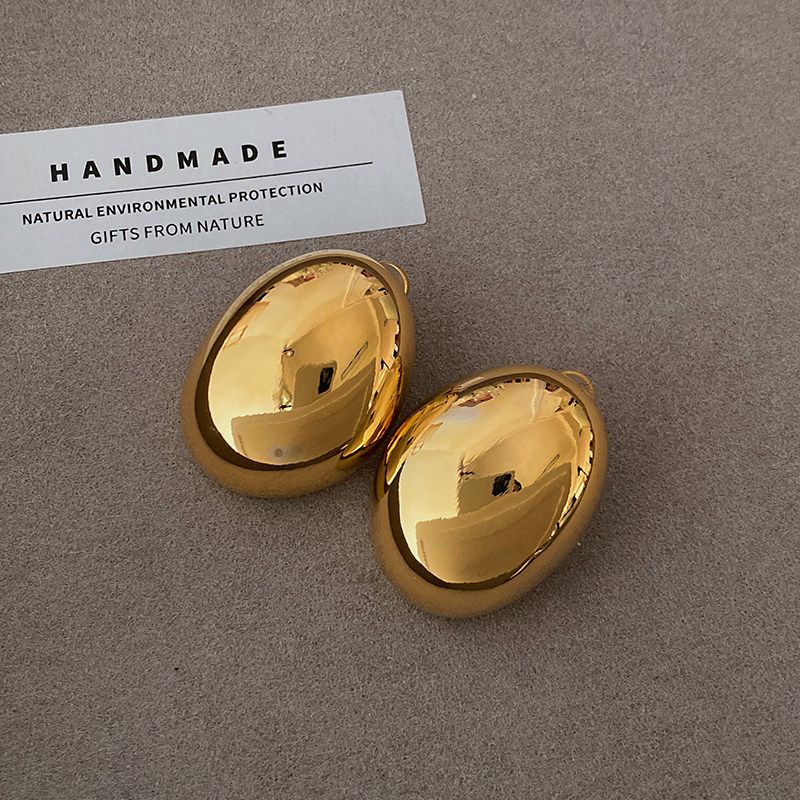 Oval Large Earrings 2026 New Popular Style European and American Metal Earrings with Unique Design, High-End Elegant Light Luxury Ear Studs Gold
Oval Large Earrings 2026 New Popular Style European and American Metal Earrings with Unique Design, High-End Elegant Light Luxury Ear Studs Gold