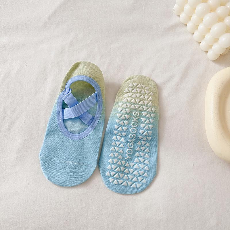 Женские градиентные носки для йоги с эффектом тай-дай - летние носки-лодочки для танцев, пилатеса, фитнеса и занятий спортом в помещении. One size (35-40)
Женские градиентные носки для йоги с эффектом тай-дай - летние носки-лодочки для танцев, пилатеса, фитнеса и занятий спортом в помещении. One size (35-40)