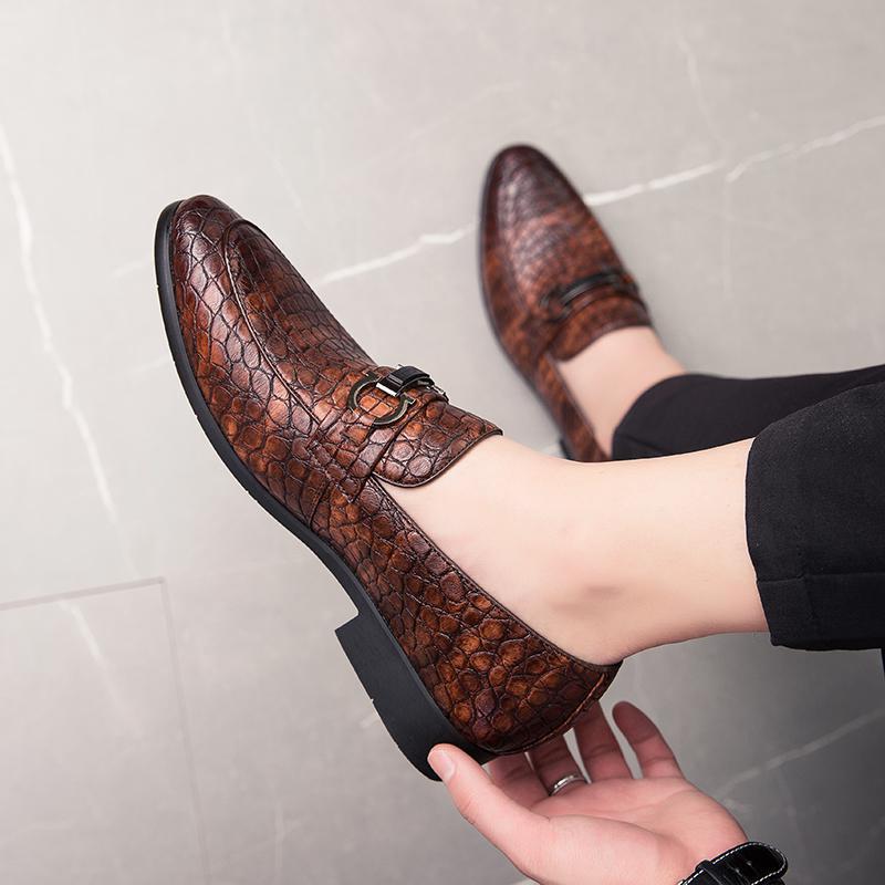 Men s business summer new large size leather shoes casual crocodile pattern soft sole dress trendy leather shoes one pedal Doudou shoes 38 чорний
Men s business summer new large size leather shoes casual crocodile pattern soft sole dress trendy leather shoes one pedal Doudou shoes 38 чорний