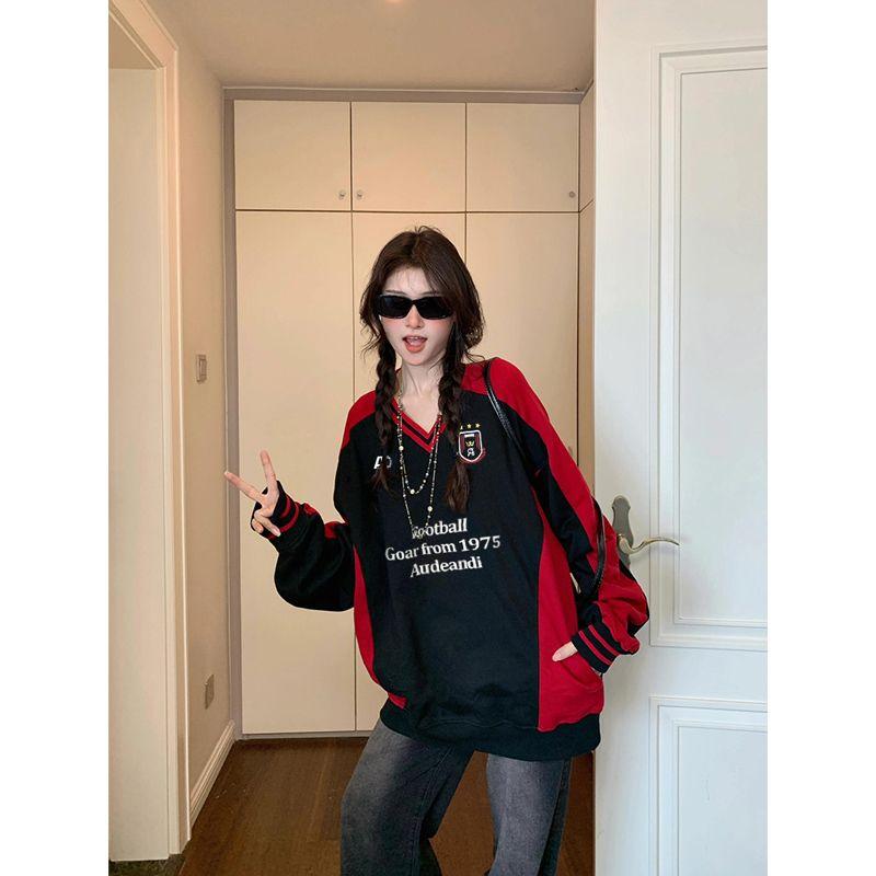 American High Street Sports Contrast Color V-neck Sweatshirt Women s Spring Fall and Winter 2025 New Arrival Black Panel Letter Print Jacket Black M
American High Street Sports Contrast Color V-neck Sweatshirt Women s Spring Fall and Winter 2025 New Arrival Black Panel Letter Print Jacket Black M