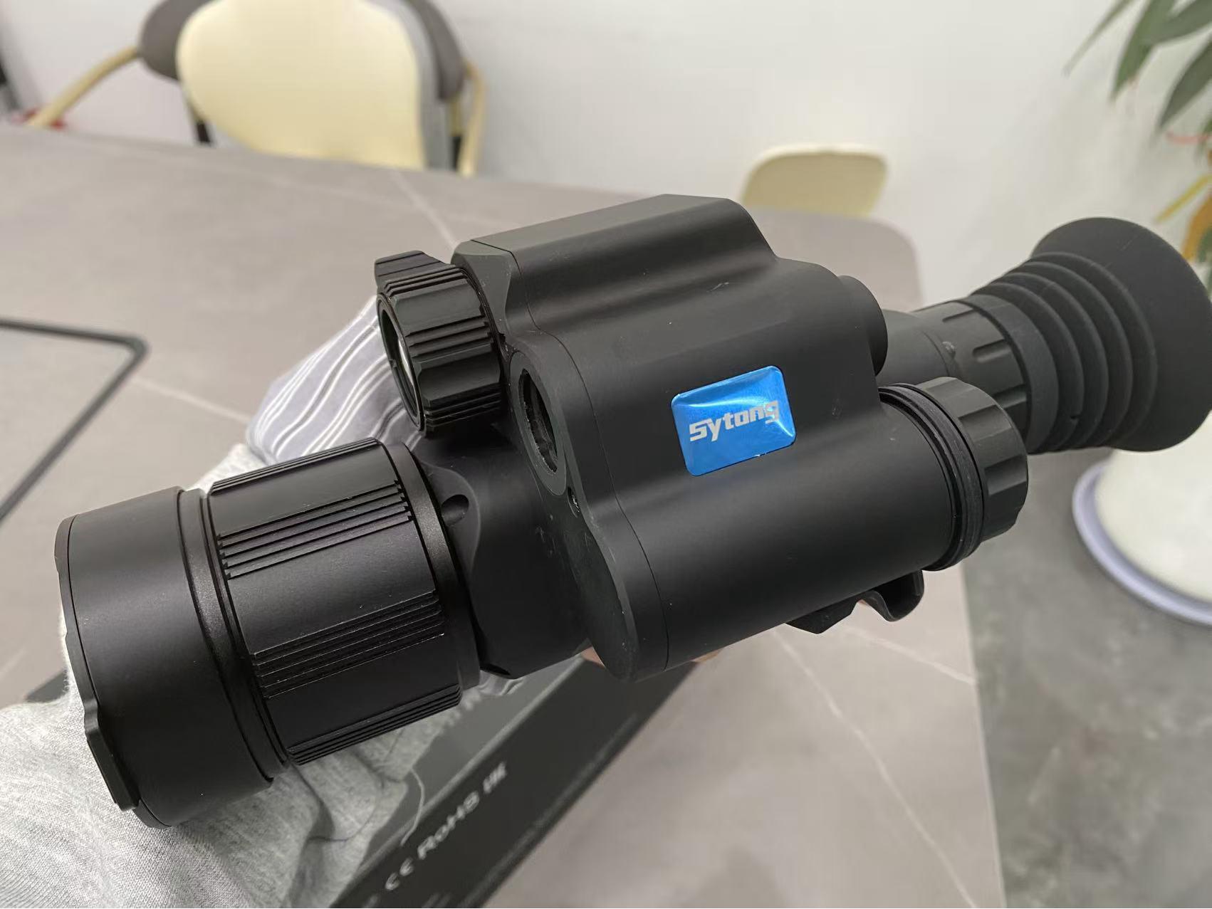 SYTONG VisUTong FM06-50 Rangefinding Thermal Imaging Night Vision Device
SYTONG VisUTong FM06-50 Rangefinding Thermal Imaging Night Vision Device