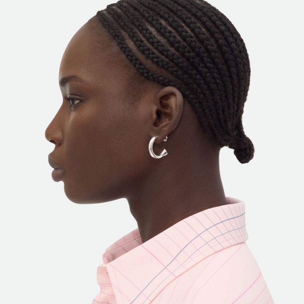 Niche Trend Metal Ring Earrings Light Luxury Ear Studs Women Earring Top Banquet Accessories срібний
Niche Trend Metal Ring Earrings Light Luxury Ear Studs Women Earring Top Banquet Accessories срібний