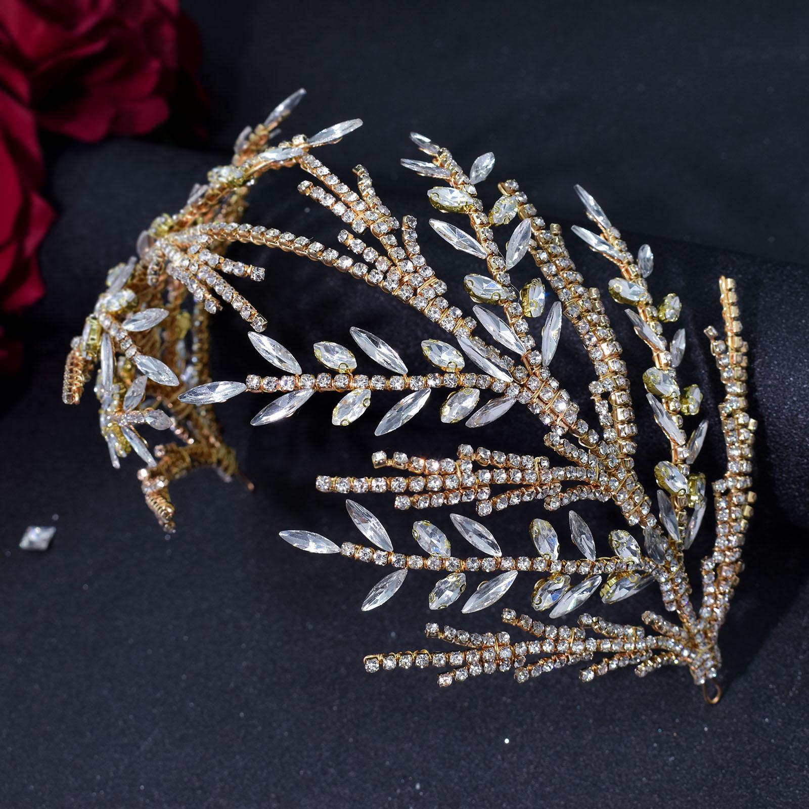 Leaf Branch Rhinestone Headband - Handmade Bridal Hair Accessory (DZ058) золотой
Leaf Branch Rhinestone Headband - Handmade Bridal Hair Accessory (DZ058) золотой