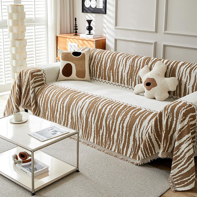 Чехол для дивана из черно-белой синели, чехол для дивана на 3 места в гостиной, устойчивый к царапинам, сезонный чехол для дивана 180x130cm
Чехол для дивана из черно-белой синели, чехол для дивана на 3 места в гостиной, устойчивый к царапинам, сезонный чехол для дивана 180x130cm