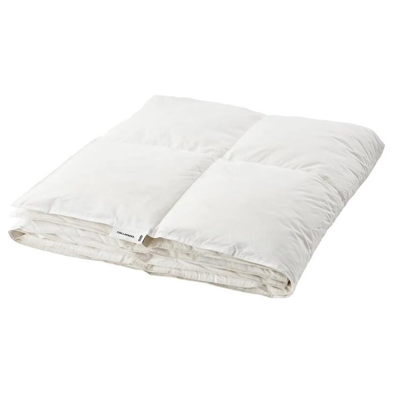 IKEA Fjäråsen Duvet 150cm x 200cm
IKEA Fjäråsen Duvet 150cm x 200cm
