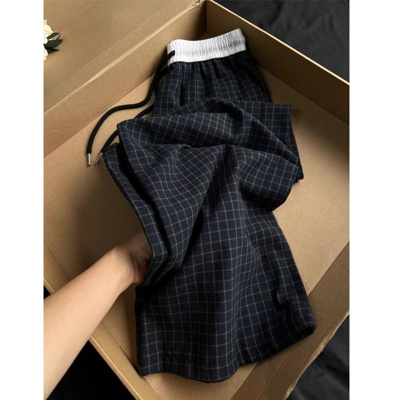 Korean Style Plaid Tulip Wide-Leg Pants: Women s Summer Drawstring Elastic Waist Straight-Leg Floor-Length Trousers 4XL
Korean Style Plaid Tulip Wide-Leg Pants: Women s Summer Drawstring Elastic Waist Straight-Leg Floor-Length Trousers 4XL