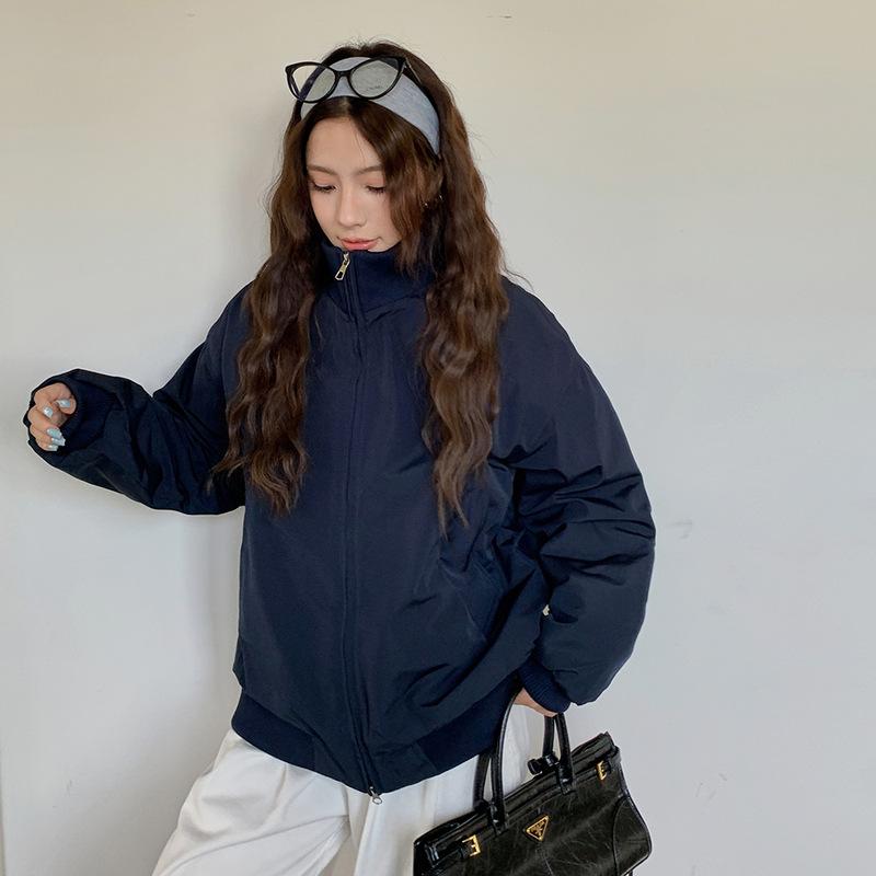 Sports autumn and winter clothing with thin retro round neck casual loose baseball clothing tooling jacket women XXXL Темно-синій
Sports autumn and winter clothing with thin retro round neck casual loose baseball clothing tooling jacket women XXXL Темно-синій