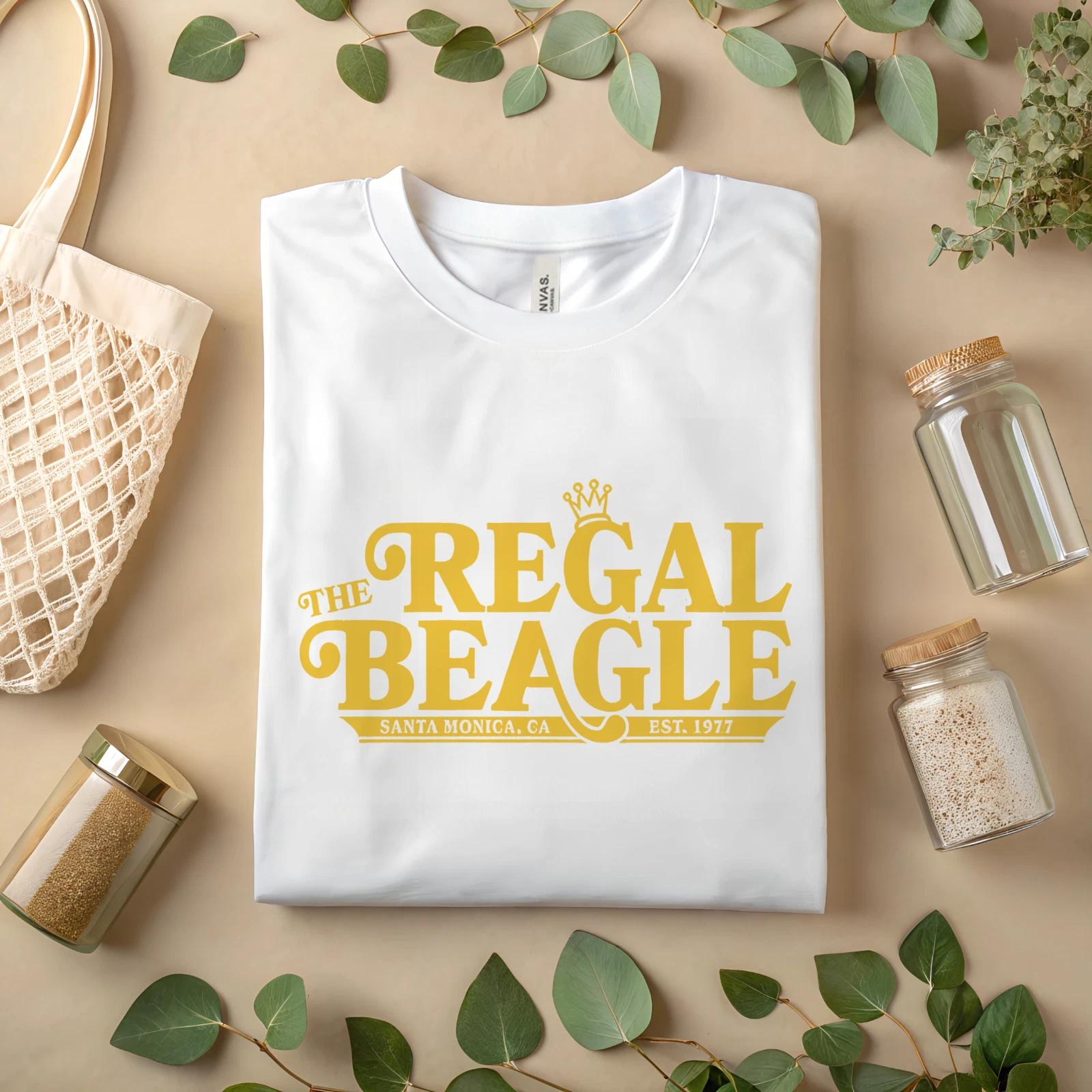 The Regal Beagle Shirt – Vintage Santa Monica Retro Bar T-Shirt A459 M
The Regal Beagle Shirt – Vintage Santa Monica Retro Bar T-Shirt A459 M