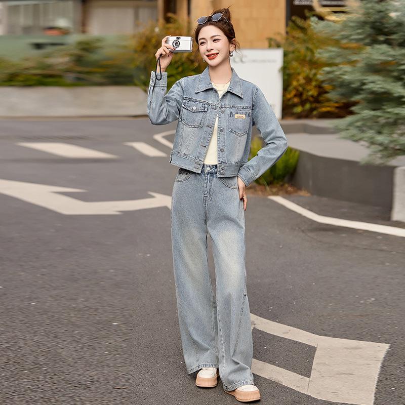Retro Distressed Denim Jacket and Pants Set - Spring/Autumn 2025 Collection XXL (130-140 jin)
Retro Distressed Denim Jacket and Pants Set - Spring/Autumn 2025 Collection XXL (130-140 jin)