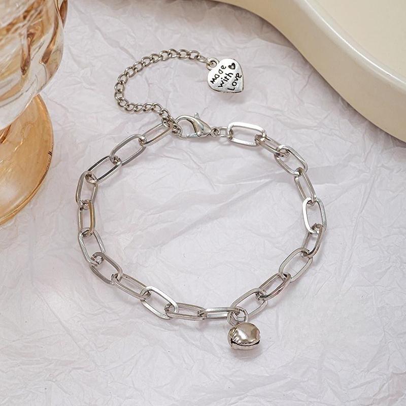 Sanrio Bell Bracelet Female Cinnamoroll Kuromi Pompompurin My Melody Pochacco Cartoon Adjustable Bracelet Anime Birthday Gift
Sanrio Bell Bracelet Female Cinnamoroll Kuromi Pompompurin My Melody Pochacco Cartoon Adjustable Bracelet Anime Birthday Gift
