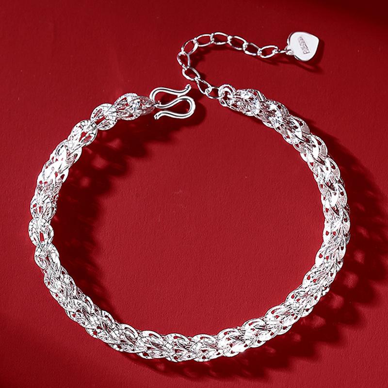 Корейская версия нового браслета, имитация хвоста феникса, женский этнический стиль, простые ретро-украшения
Корейская версия нового браслета, имитация хвоста феникса, женский этнический стиль, простые ретро-украшения