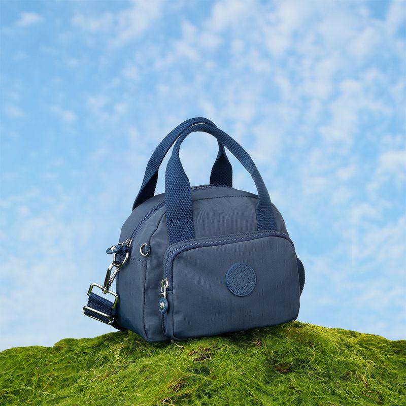 2025 Новое поступление Мамина сумка-мессенджер Женская легкая сумка для боулинга Новая холщовая сумка Водонепроницаемая сумка через плечо для ручной носки Dark Blue
2025 Новое поступление Мамина сумка-мессенджер Женская легкая сумка для боулинга Новая холщовая сумка Водонепроницаемая сумка через плечо для ручной носки Dark Blue