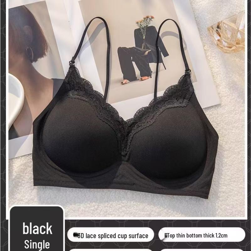 Soufflé Lace Seamless Wire-Free Bra: Lift & Support for Small Chest, Beautiful Back, Halter Design, Thin Straps Small чорний
Soufflé Lace Seamless Wire-Free Bra: Lift & Support for Small Chest, Beautiful Back, Halter Design, Thin Straps Small чорний