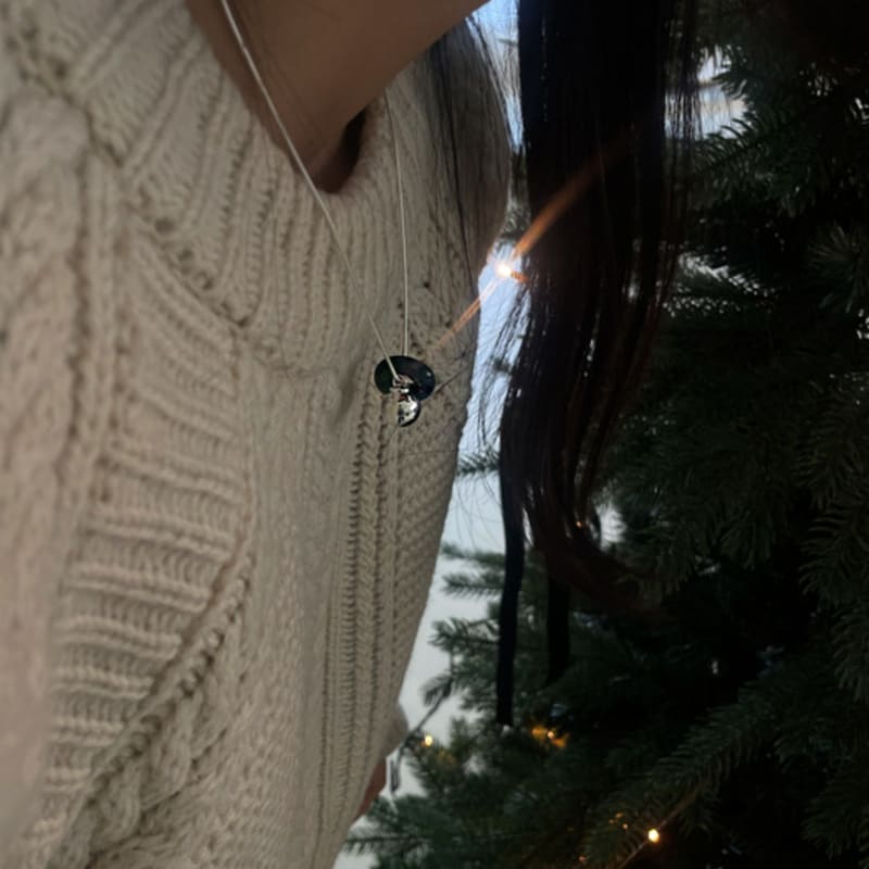 APIOH ORNAMENT NECKLACE nude pink
APIOH ORNAMENT NECKLACE nude pink