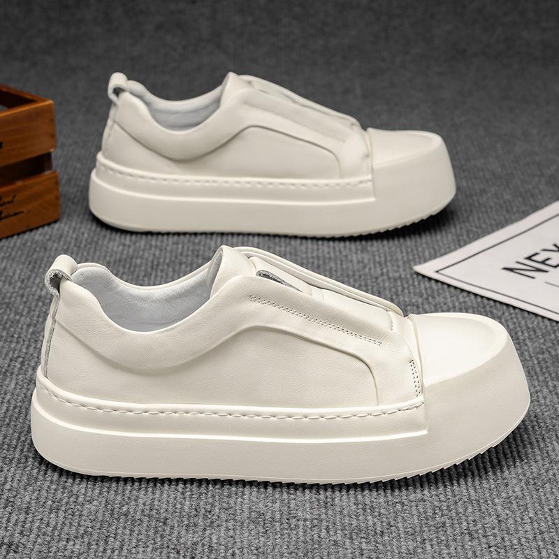 Autumn new low-top wear-resistant youth outdoor leisure sports flat shoes 44 standard sneaker size
Autumn new low-top wear-resistant youth outdoor leisure sports flat shoes 44 standard sneaker size