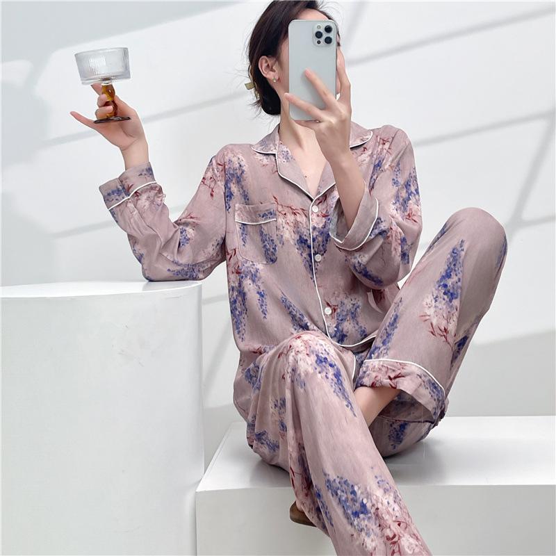 Women s Floral Cotton-Silk Pajama Set, Long-Sleeve Cardigan Style for Spring/Summer, Lightweight for Spring/Autumn, Wear Indoors/Outdoors XXL
Women s Floral Cotton-Silk Pajama Set, Long-Sleeve Cardigan Style for Spring/Summer, Lightweight for Spring/Autumn, Wear Indoors/Outdoors XXL