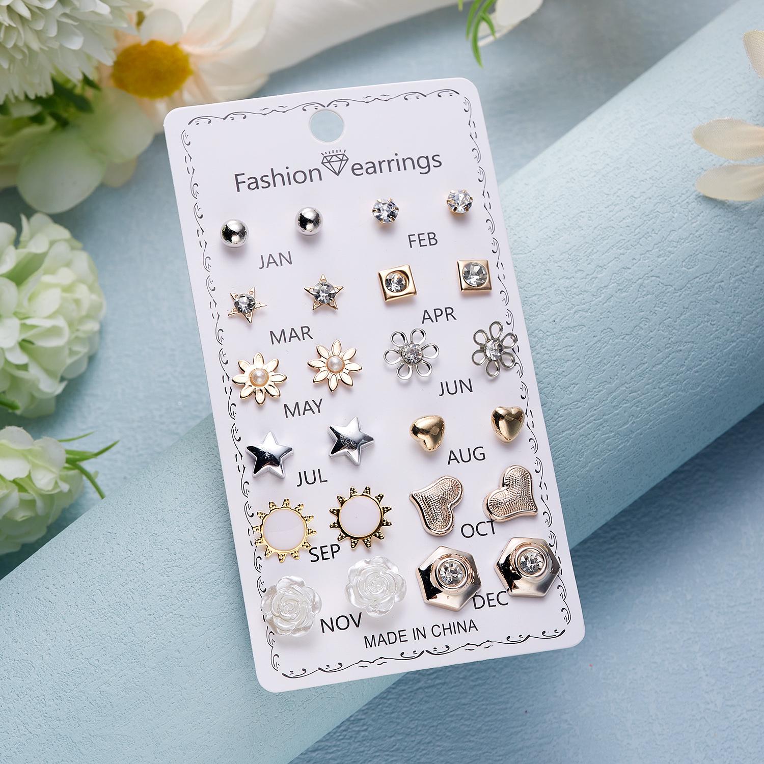 12 Pairs Mixed Women s Earrings Set Cute Pearl Crystal Flower Heart Star Moon Stud Earrings for Women Girls Party Jewelry Gift
12 Pairs Mixed Women s Earrings Set Cute Pearl Crystal Flower Heart Star Moon Stud Earrings for Women Girls Party Jewelry Gift