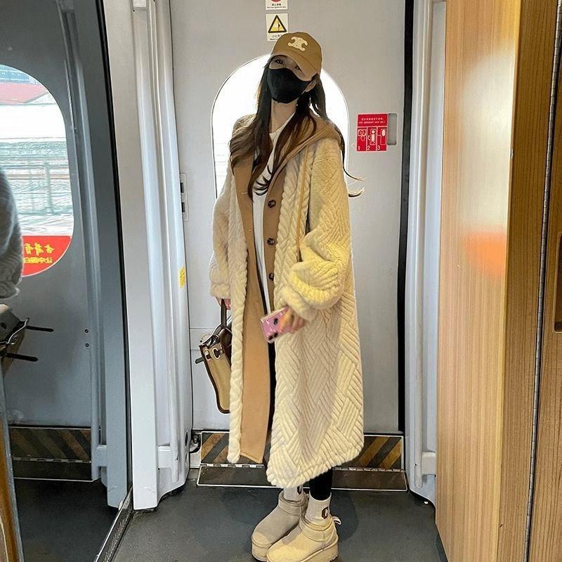 Женское пальто из искусственной овчины, цельномеховое, осенне-зимнее, новое, поддельное двойное, длинное, из искусственного меха L
Женское пальто из искусственной овчины, цельномеховое, осенне-зимнее, новое, поддельное двойное, длинное, из искусственного меха L