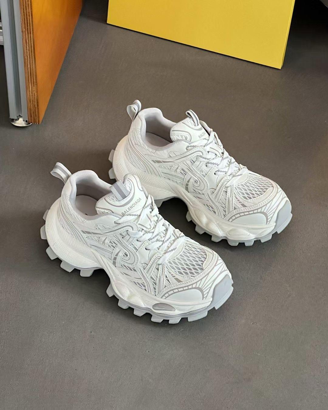 Leather dad shoes women s 2025 spring new thick-soled heightening straps versatile breathable mesh casual sports women s shoes 35
Leather dad shoes women s 2025 spring new thick-soled heightening straps versatile breathable mesh casual sports women s shoes 35