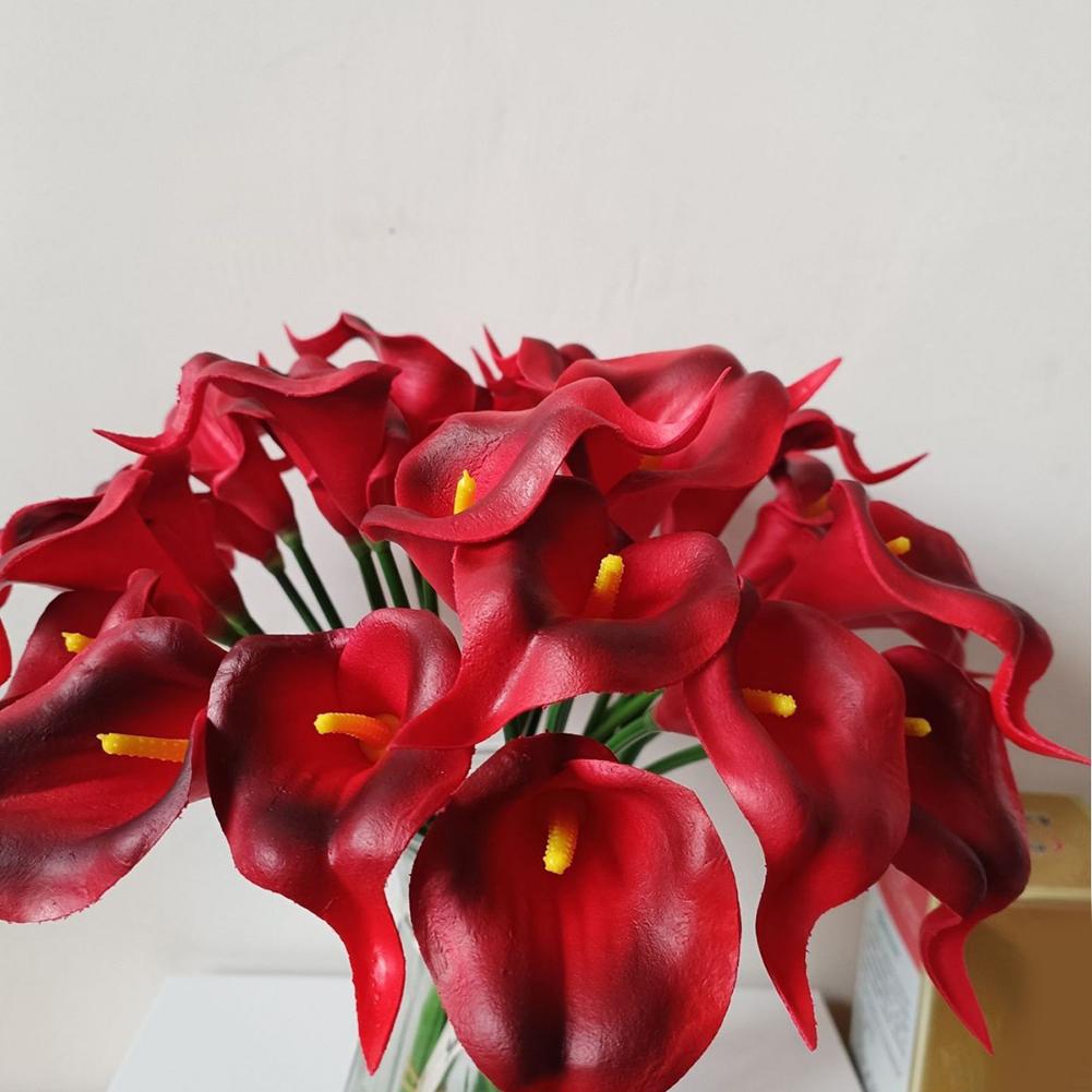 1pc Elegant White Calla Lily Artificial Bouquet For Weddings & Home Decor Flower Calla Lily Arrangement Decor Home Spring яскраво-червоного кольору
1pc Elegant White Calla Lily Artificial Bouquet For Weddings & Home Decor Flower Calla Lily Arrangement Decor Home Spring яскраво-червоного кольору