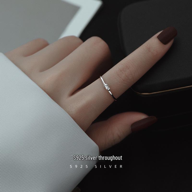 Banyan Tree S925 Silver Knot Ring - Women s Niche Design, Fashionable Open Luxury.
Banyan Tree S925 Silver Knot Ring - Women s Niche Design, Fashionable Open Luxury.