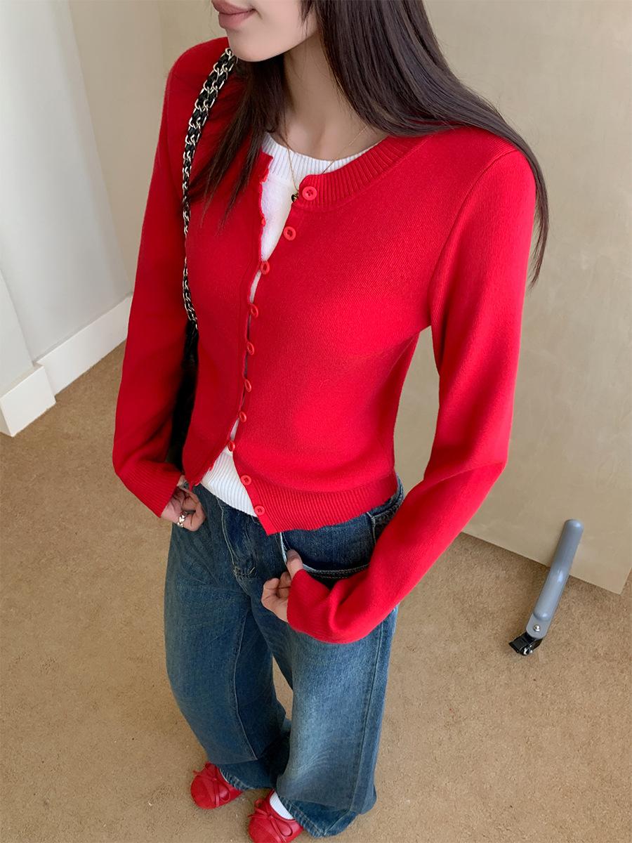 Christmas red fake two-piece bottoming knitted cardigan long-sleeved women s autumn and winter with sweet babes stacked on crew neck jacket One size fits all червоний
Christmas red fake two-piece bottoming knitted cardigan long-sleeved women s autumn and winter with sweet babes stacked on crew neck jacket One size fits all червоний