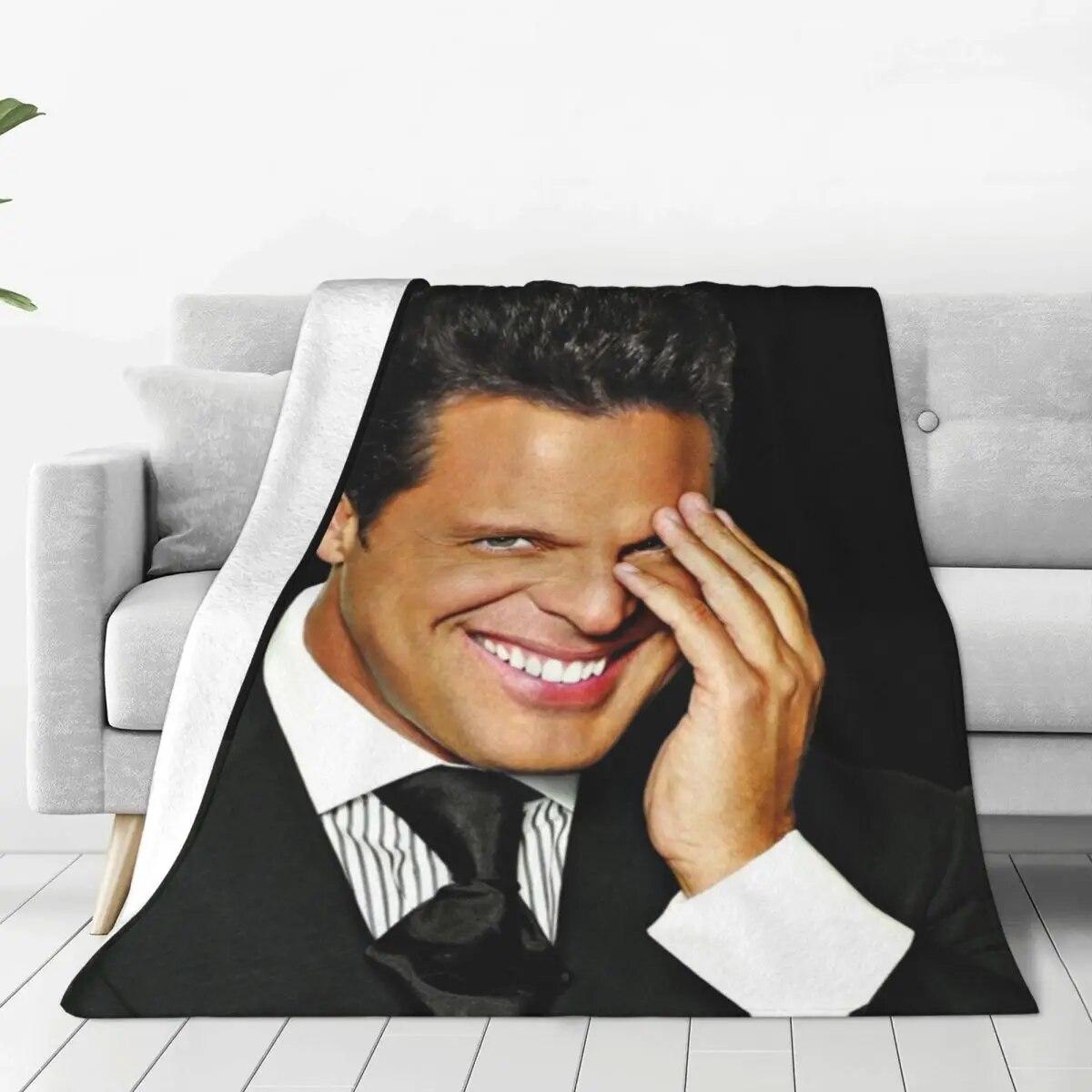 Luis Miguel Flannel Blanket Quality Super Warm Singer Mexican Smile Throw Blanket Winter Travelling Bedroom Novelty Bedspread
Luis Miguel Flannel Blanket Quality Super Warm Singer Mexican Smile Throw Blanket Winter Travelling Bedroom Novelty Bedspread